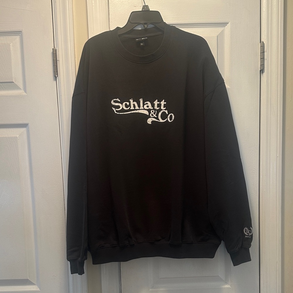 Black Men's Sweatshirt Size XL